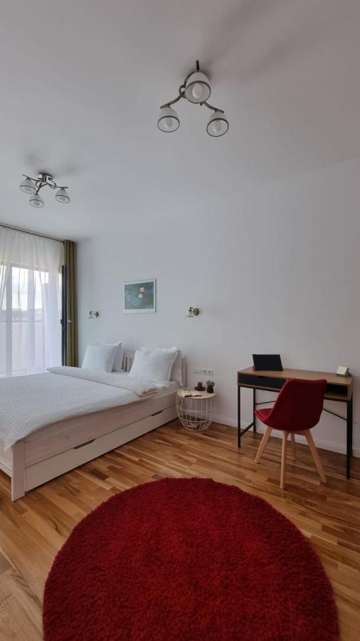 Penthouse Cosmopolit Lägenhet Braşov Exteriör bild